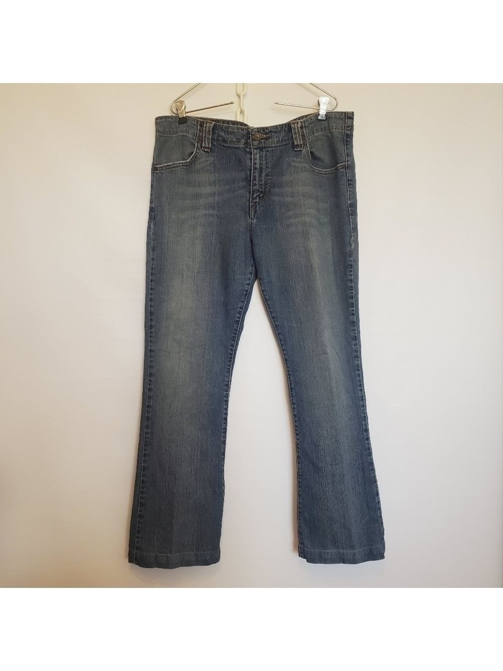 Levi's Jeans 525 Boot Cut (14)